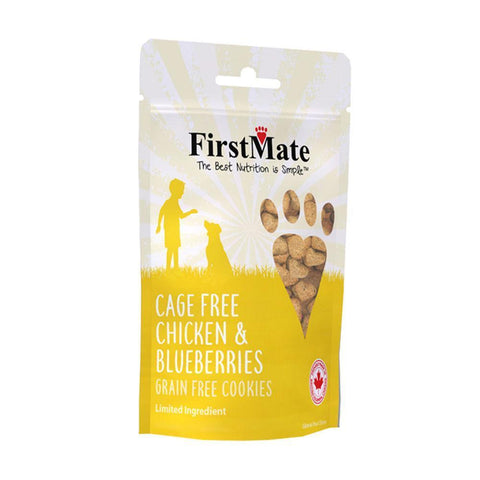 FirstMate Cage Free Chicken & Blueberries Dog Treat 8oz